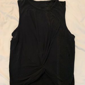 Lululemon tank with twist front detail